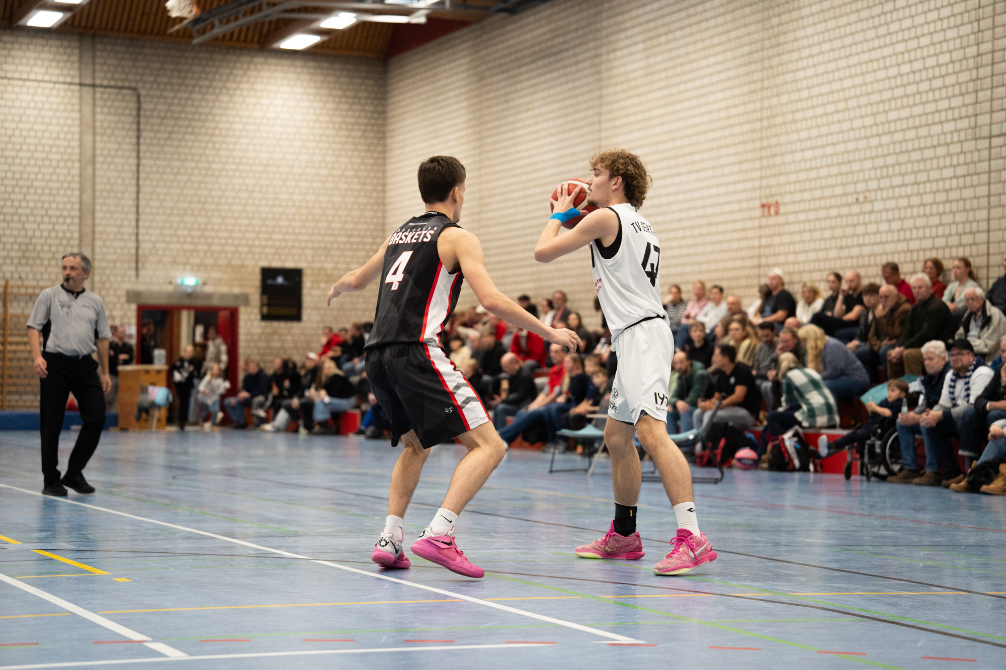 vs. Paderborn Baskets