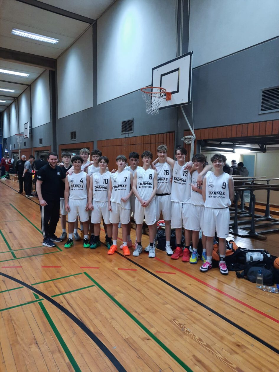 Derbysieg zum Jahresauftakt für U16-1