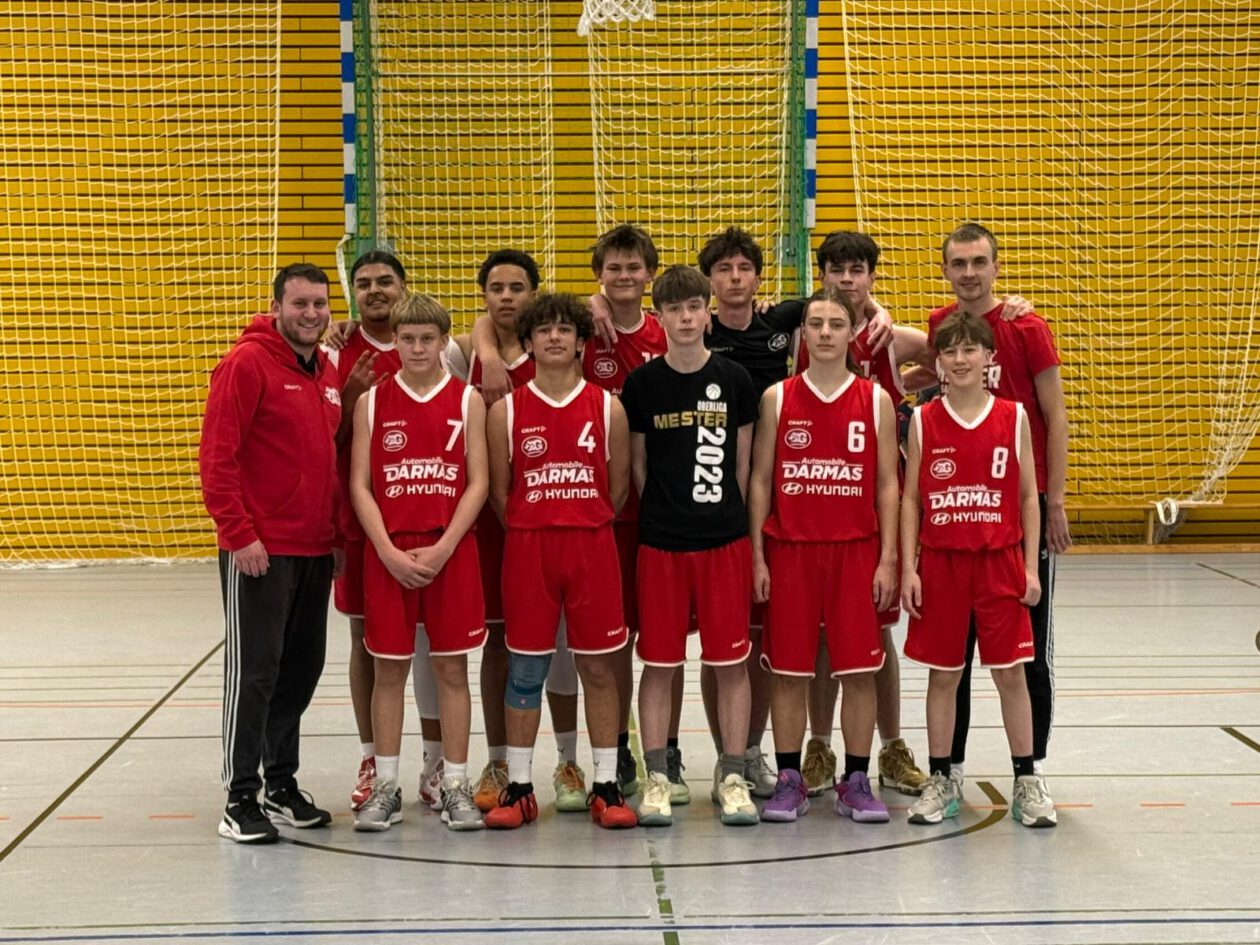 U16-1 holt Auswärtssieg sowie direkten Vergleich