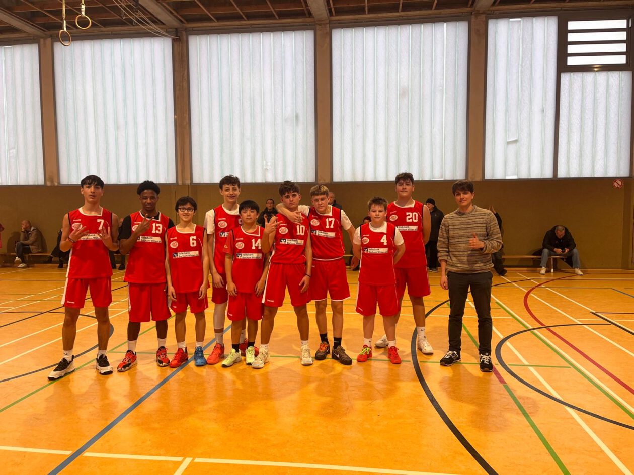 U16-2 gewinnt schwieriges Auswärtsspiel, U16-3 schlägt Gegner deutlich